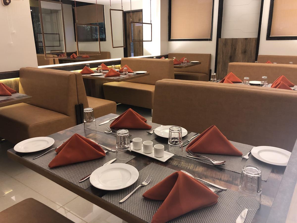 Kyriad Hotel Vijayapura By Othpl Bijāpur Zewnętrze zdjęcie